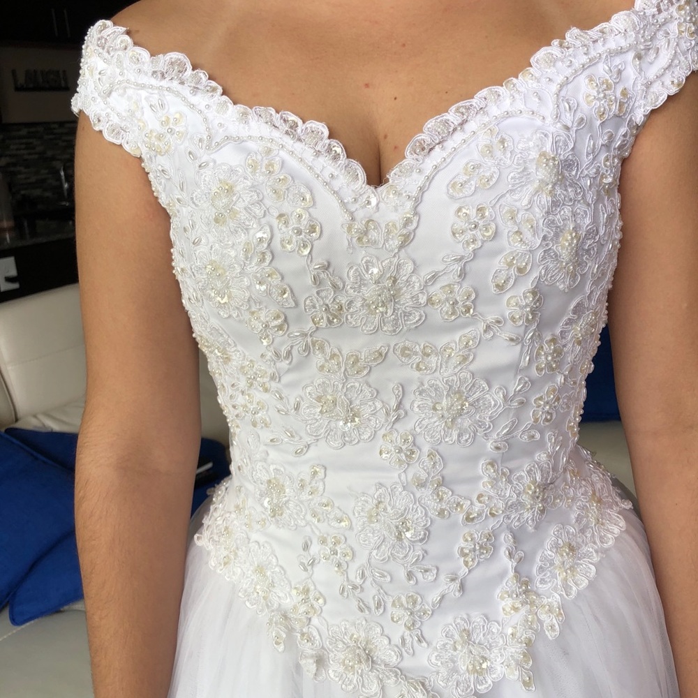 wending dress